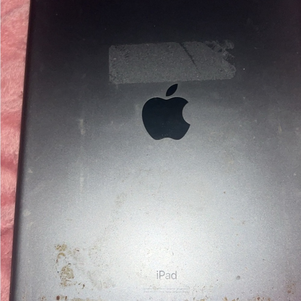 IPAD 9 - Picture 2 of 3